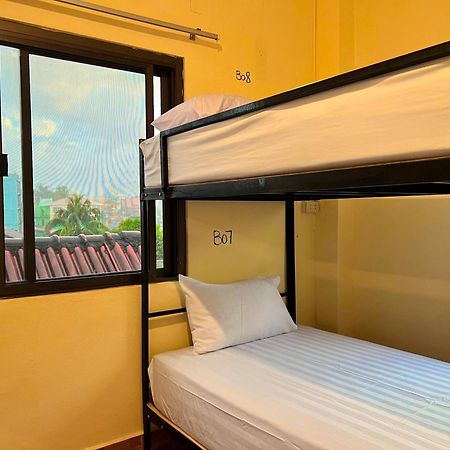 Easy Go Backpacker Hostel Ванг-В'єнг Екстер'єр фото