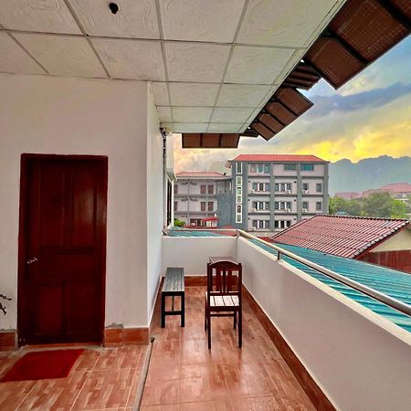 Easy Go Backpacker Hostel Ванг-В'єнг Екстер'єр фото