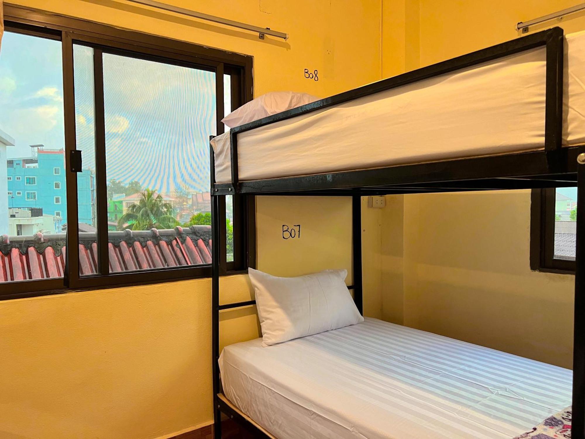 Easy Go Backpacker Hostel Ванг-В'єнг Екстер'єр фото