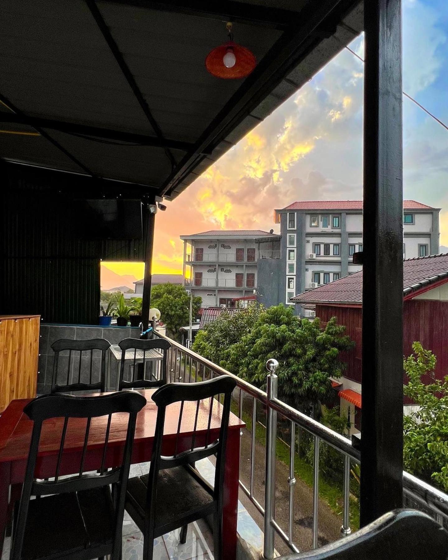 Easy Go Backpacker Hostel Ванг-В'єнг Екстер'єр фото
