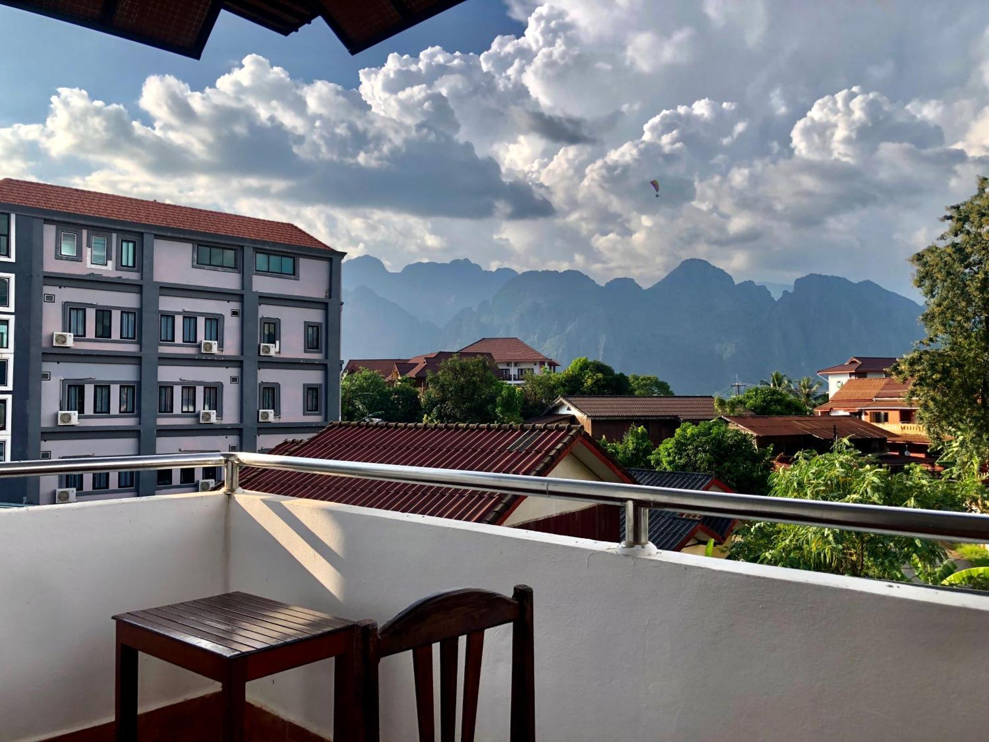 Easy Go Backpacker Hostel Ванг-В'єнг Екстер'єр фото